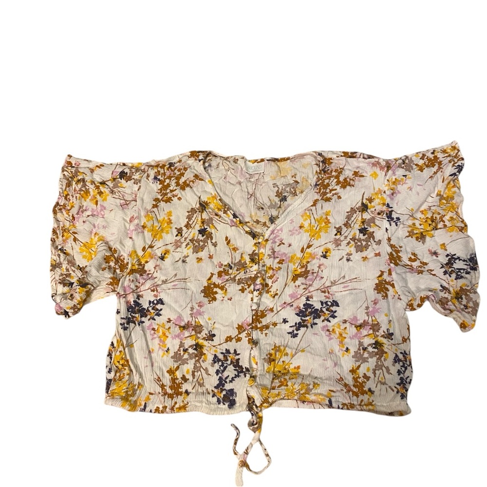 Gauzy Floral Print Cropped Blouse
